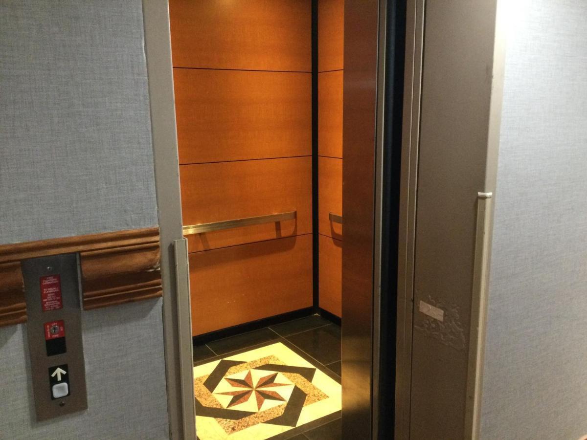 Hotel Wingate By Wyndham 3*